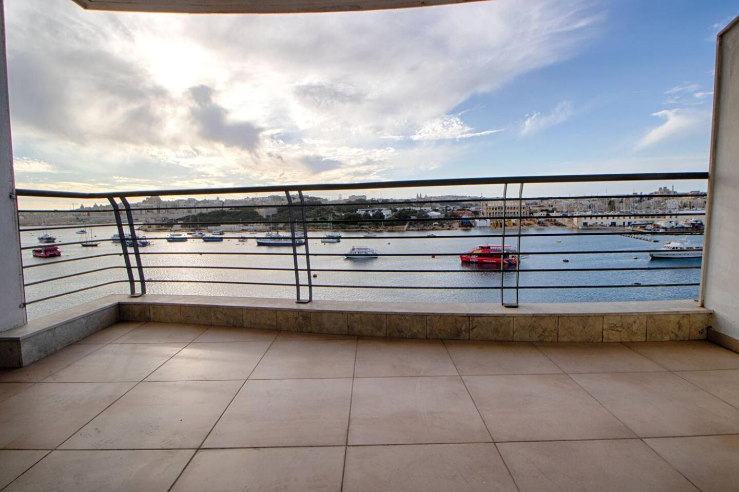The Strand Apartments By Homely Sliema Luaran gambar