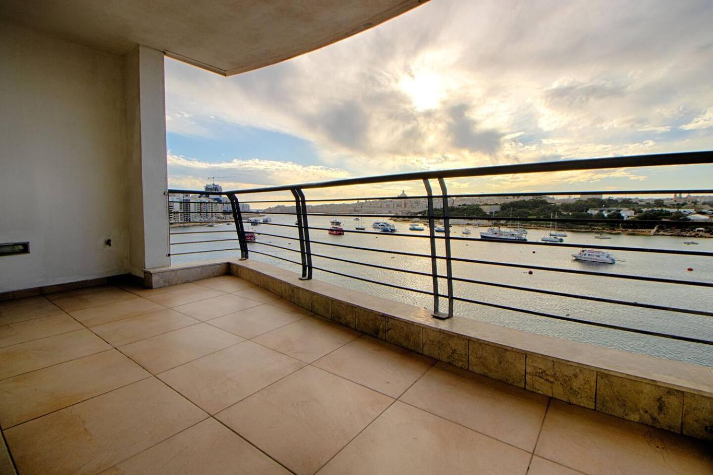 The Strand Apartments By Homely Sliema Luaran gambar